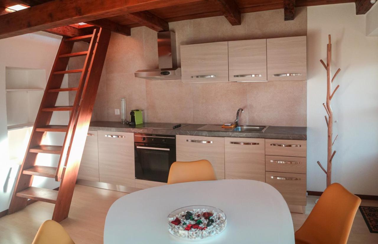 Wisteria House - Holiday Apartment Cadenazzo Εξωτερικό φωτογραφία