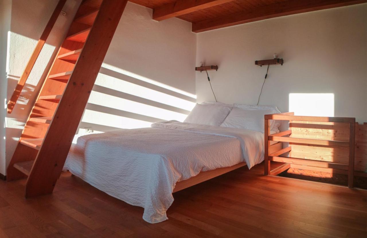 Wisteria House - Holiday Apartment Cadenazzo Εξωτερικό φωτογραφία